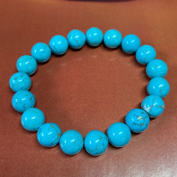 Jewelry - Natural Turquoise Beaded Bracelet